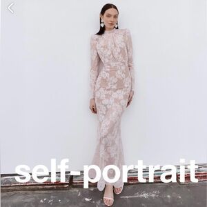 Self Portrait PALE PINK RHINESTONE LACE DRESS $1050 NEW Size shows in US Size